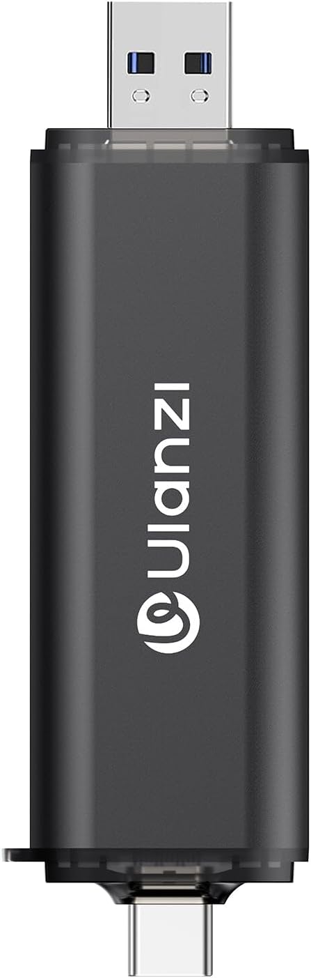 Ulanzi CR3 3-in-1 USB Card Reader High-Speed OTG Memory Reader for SD and MicroSD cards.