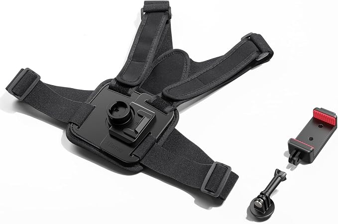 Ulanzi CM028 Go-Quick II Magnetic Chest Mount Harness worn on chest with smartphone mounted.